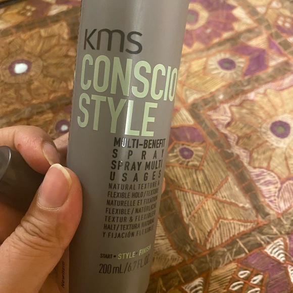 Styling spray - Picture 2 of 7